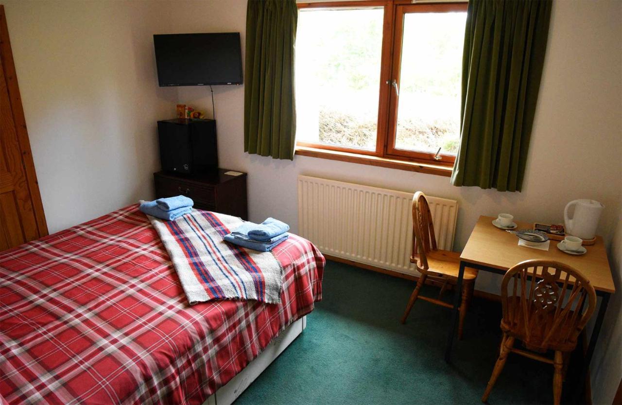 Kenmore Bed And Breakfast Portree Exterior photo