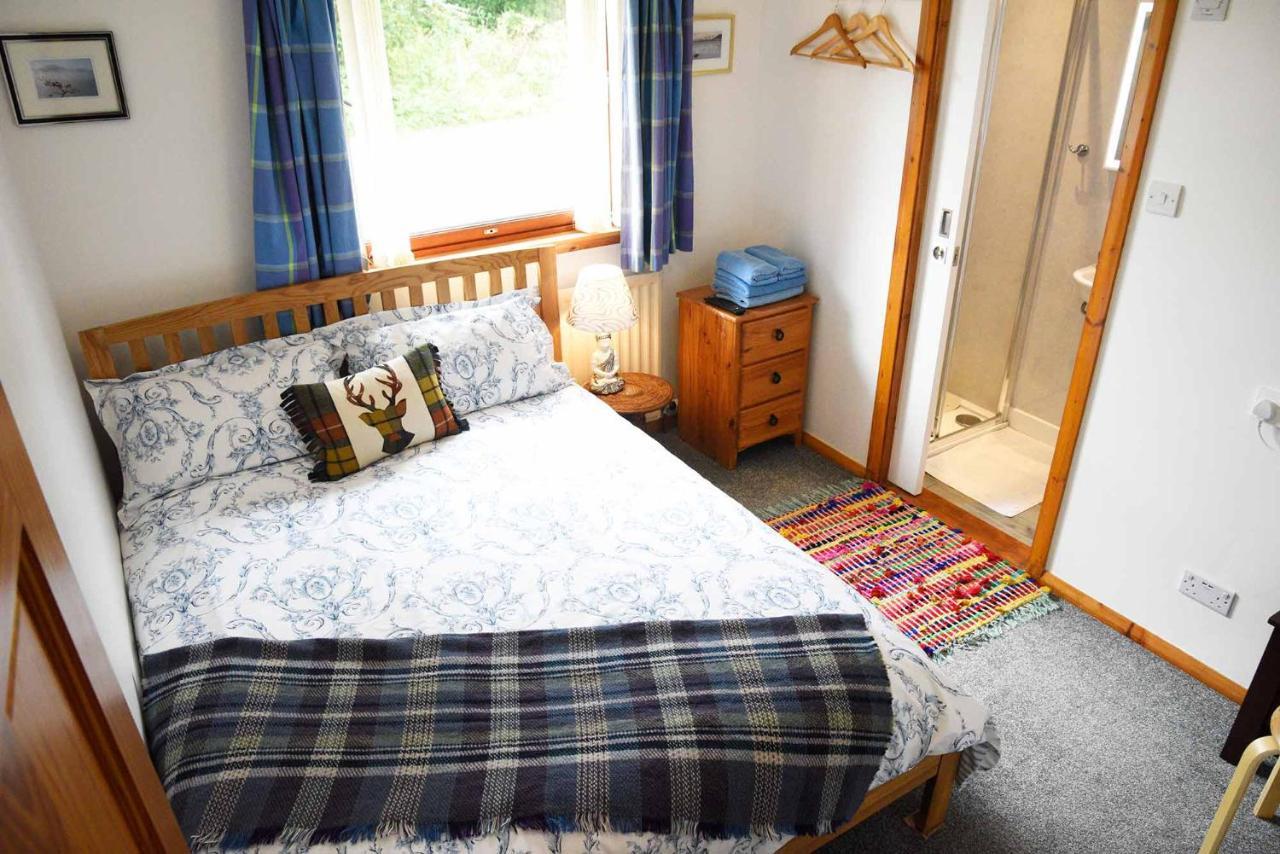 Kenmore Bed And Breakfast Portree Exterior photo